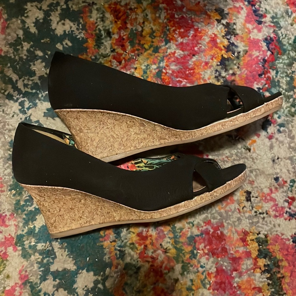 Cork wedges